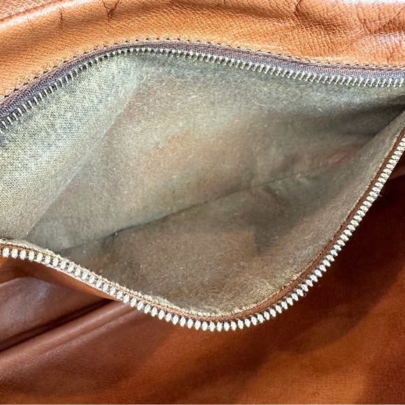 Louis Vuitton crossbody *Custom* with chain, bag charm and dust bag - Picture 13 of 16